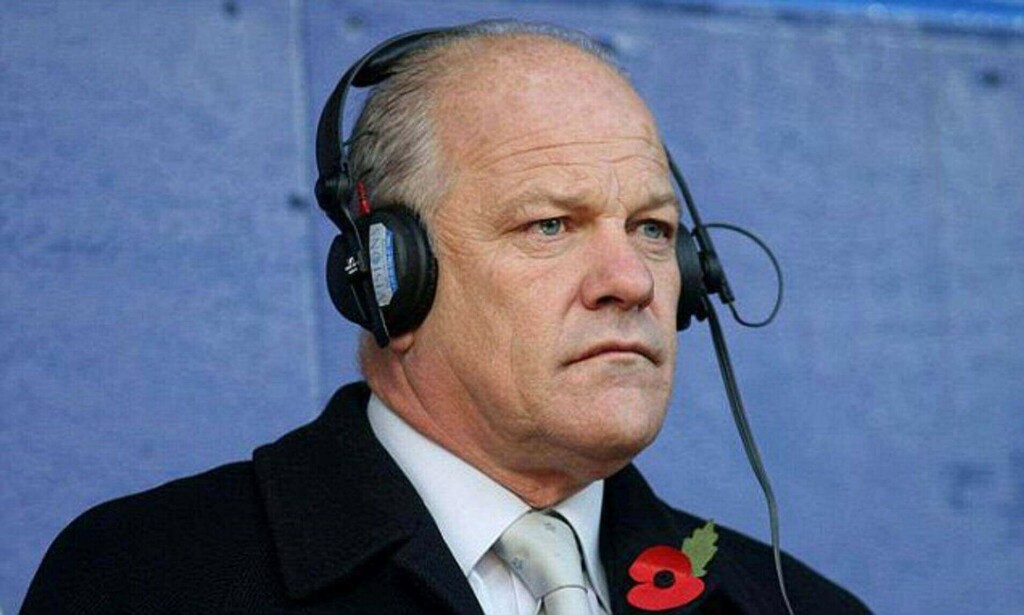 English Premier League Commentator - Andy Gray